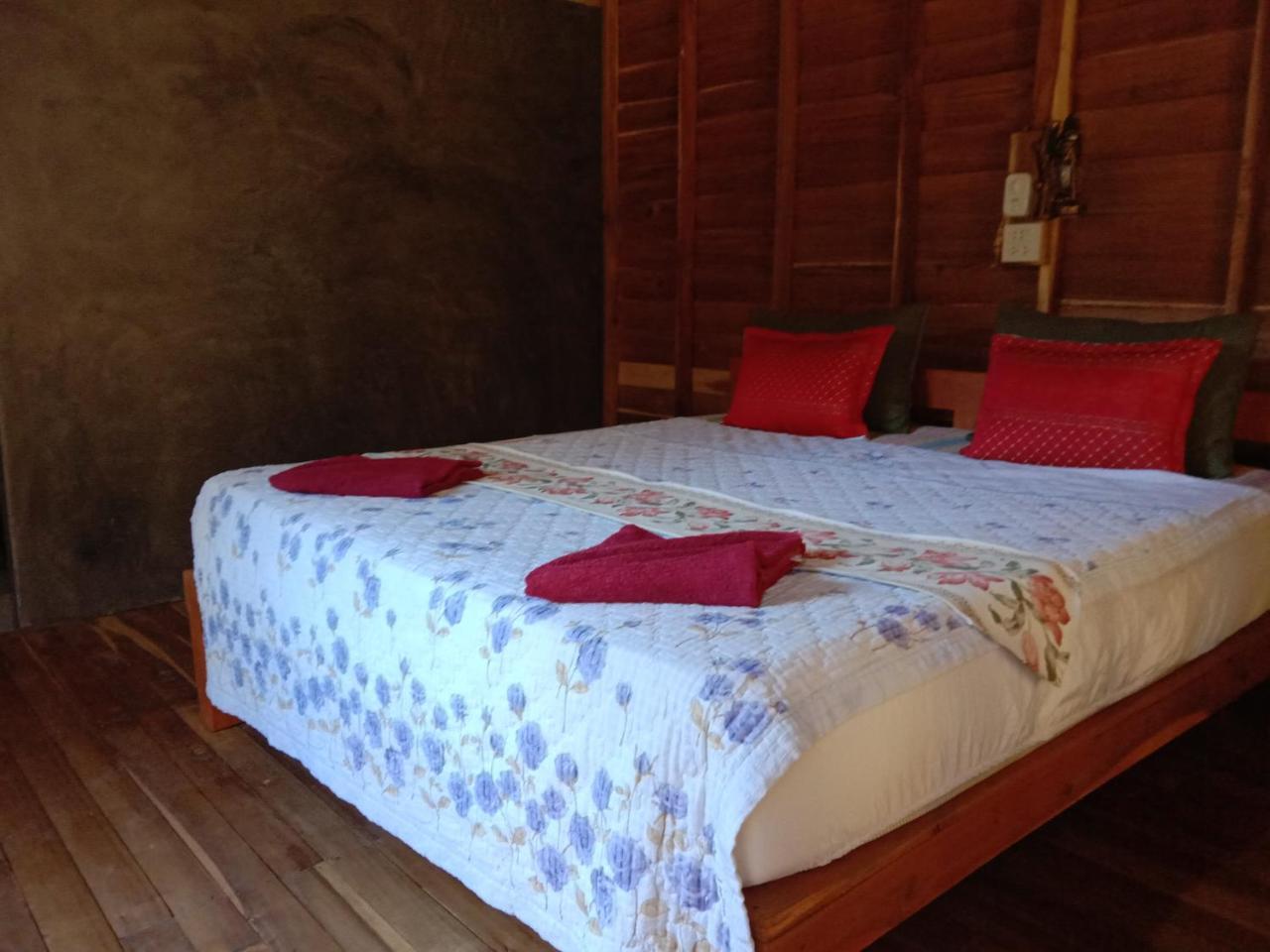 Hotel Mada Lanta Mai Keaw Ko Lanta Zewnętrze zdjęcie